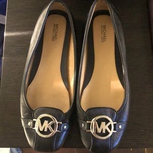 Black flats MichaKors size 9 slightly worn